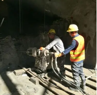 吴堡水下抗分散灌浆料特点 水下不分散注浆料介绍